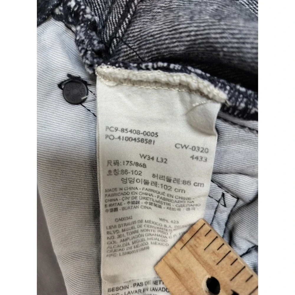Levis levi 502